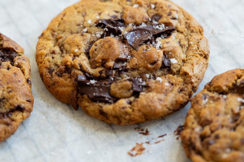 Browned+Butter+Cardamom+%26+Chocolate+Chunk+Cookies+%7C+Gather+%26+Feast