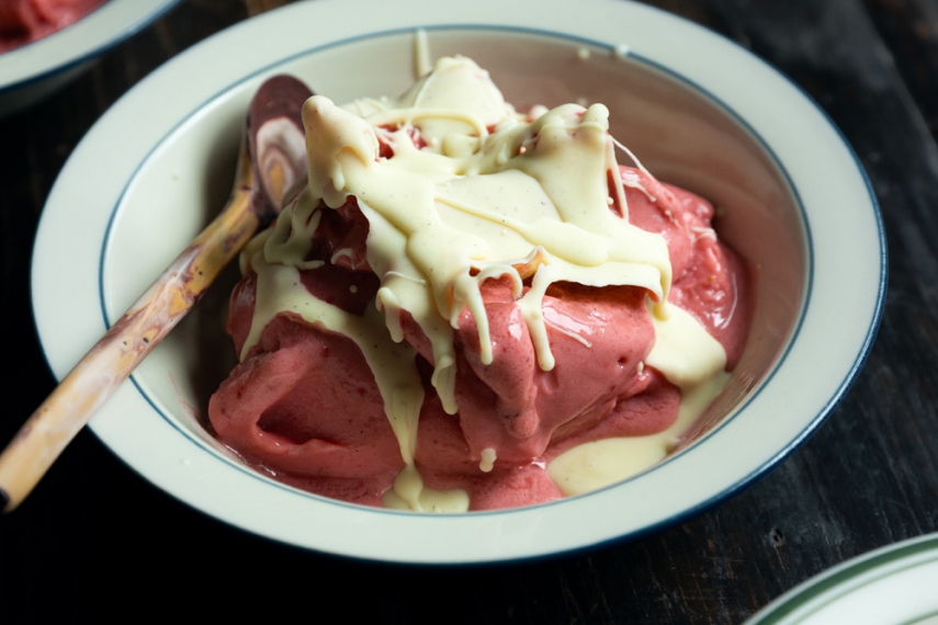 Cheat%27s+Frozen+Yoghurt+with+Magic+Chocolate+Shell+%7C+Gather+%26+Feast