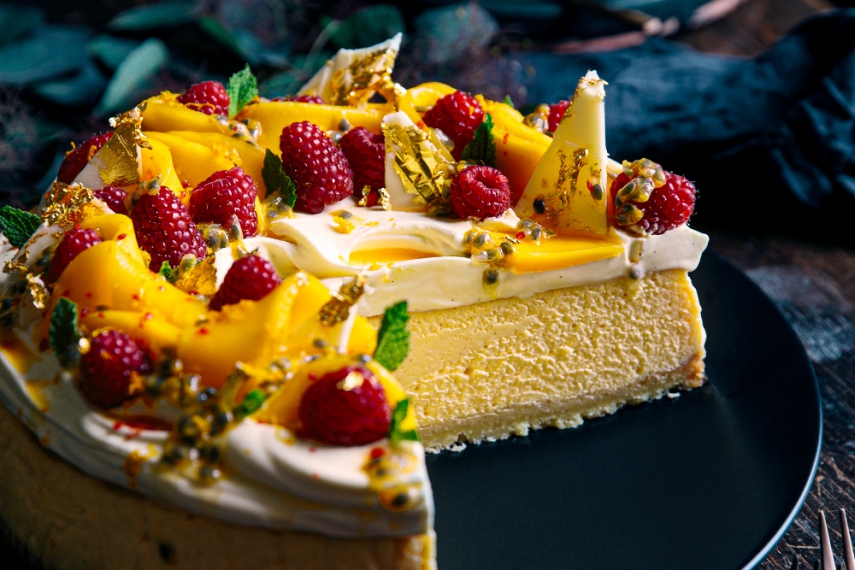 Creamy+Vanilla+Baked+Cheesecake+with+Cointreau+Whipped+Cream+%26+Fresh+Summer+Fruit++%7C++Gather+%26+Feast