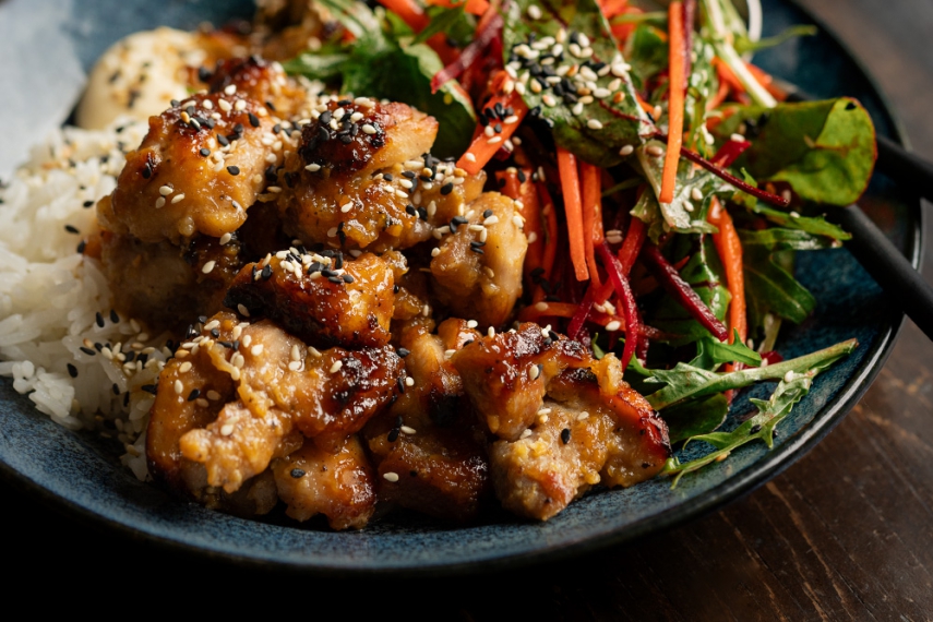 Miso+Garlic+Chicken+with+a+Carrot%2C+Beet%2C+%26+Toasted+Sesame+Seed+Salad+%7C+Gather+%26+Feast