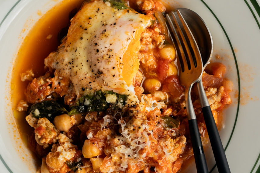 Tomato%2C+Basil%2C+Chicken+%26+Chickpea+One-Pan+Sauce+with+Baked+Eggs
