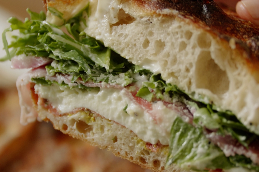 Ultimate+Picnic+Sandwich+%7C+Gather+%26+Feast