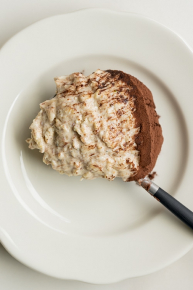 Chocolate%2C+Banana+%26+Peanut+Butter+Overnight+Oat+Breakfast+Puddings+%7C+Gather+%26+Feast