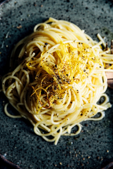 Creamy+Zesty+Lemon+Spaghetti++%7C++Gather+%26+Feast