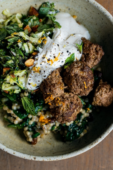 +Spiced+Meatballs+with+Pearl+%28Israeli%29+Couscous%2C+a+Fresh+Zucchini+Roasted+Almond+Salad%2C+%26+Honeyed+Yoghurt++%7C++Gather+%26+Feast