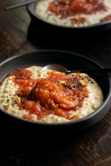 Cold+%26+Creamy+Vanilla+Rice+Pudding+with+Cardamom-Stewed+Plums+%7C+Gather+%26+Feast