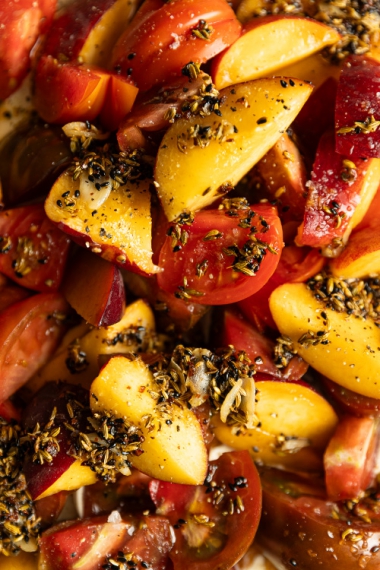 Fresh+Tomatoes+%26+Peaches+with+a+Sizzled+Fennel+Seed+%26+Chili+Olive+Oil+Dressing+%7C+Gather+%26+Feast