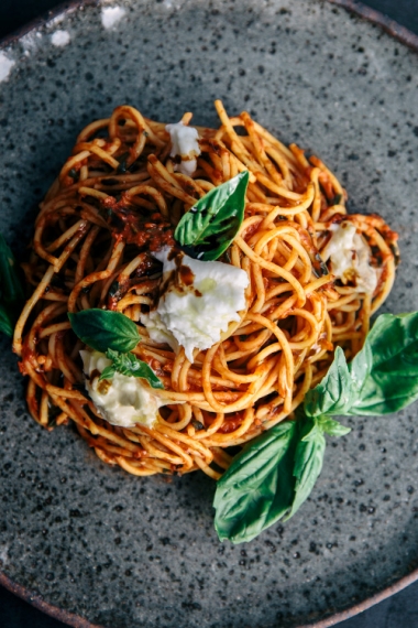 Tomato+%26+Balsamic+Spaghetti+with+Fresh+Basil+%26+Burrata++%7C++Gather+%26+Feast