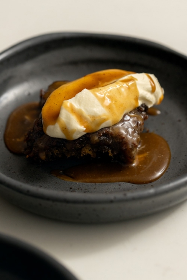 Browned+Butter%2C+Sticky+Date+%26+Fresh+Ginger+Pudding+with+Browned+Butter+Caramel+%7C+Gather+%26+Feast