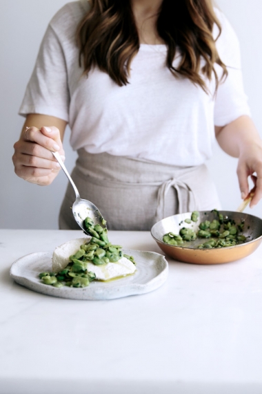 Fresh+Ricotta+with+Broad+Beans+%26+Rye+Sourdough+Breadcrumbs++%7C++Gather+%26+Feast