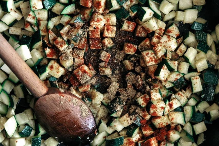 Zucchini+%26+Tomato+Salsa+with+Tortilla+Chips++%7C++Gather+%26+Feast