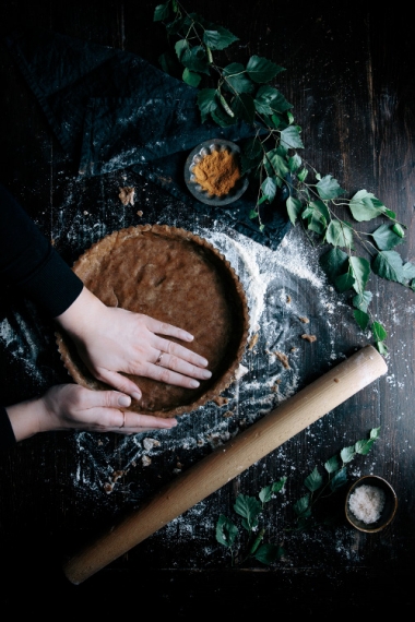 Maple+Pecan+Pie+with+Cinnamon+Spelt+Crust++%7C++Gather+%26+Feast