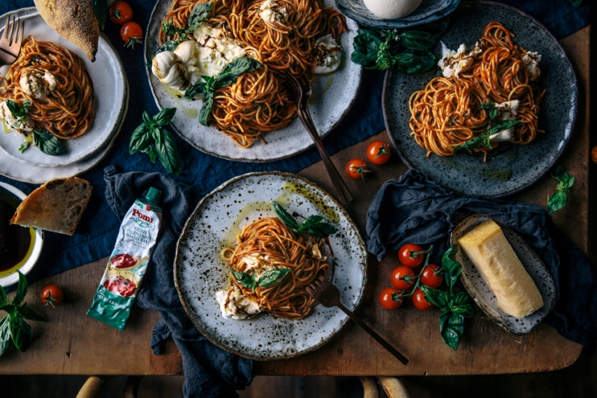 Tomato+%26+Balsamic+Spaghetti+with+Fresh+Basil+%26+Burrata++%7C++Gather+%26+Feast