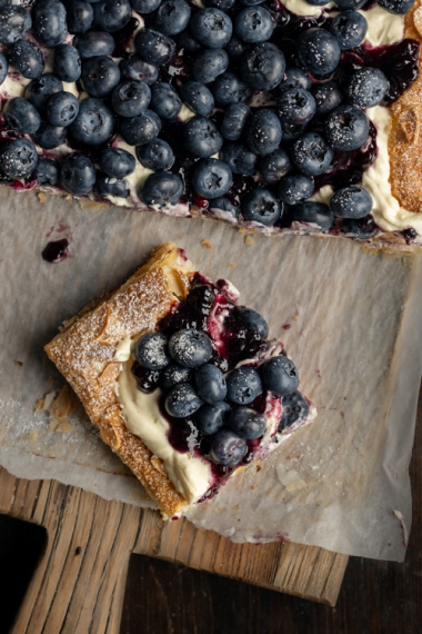 Easy+Fresh+Blueberry+Tart+%7C+Gather+%26+Feast