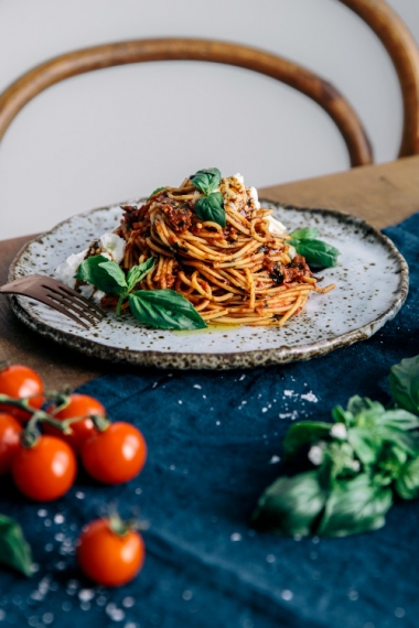 Tomato+%26+Balsamic+Spaghetti+with+Fresh+Basil+%26+Burrata++%7C++Gather+%26+Feast