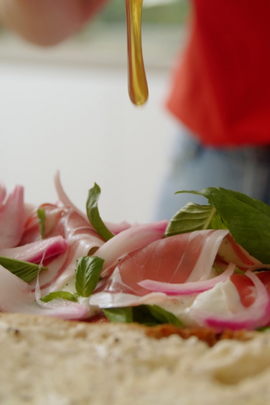 Ultimate+Picnic+Sandwich+%7C+Gather+%26+Feast