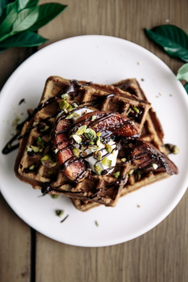 Vanilla+Buckwheat+Waffles+with+Caramalised+Peaches%2C+Dark+Chocolate+%26+Pistachios++%7C++Gather+%26+Feast