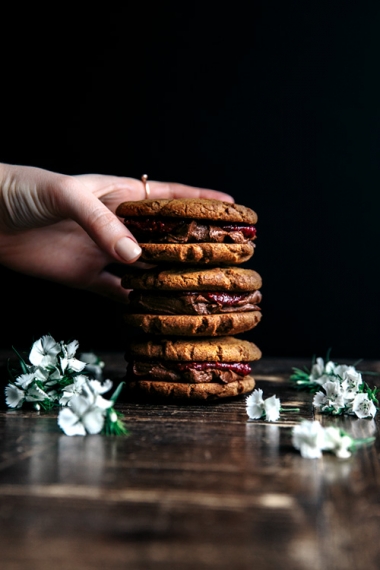 Vanilla+Spelt+Cookies+with+Avocado+Chocolate+Filling+%26+Berry+Chia+Jam++%7C++Gather+%26+Feast