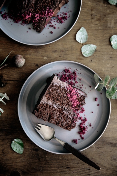 Chocolate+%26+Beetroot+Layer+Cake+with+Cacao+Fudge+Frosting++%7C++Gather+%26+Feast
