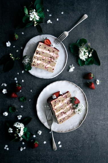 Fresh+Strawberry+%26+Vanilla+Layer+Cake++%7C++Gather+%26+Feast