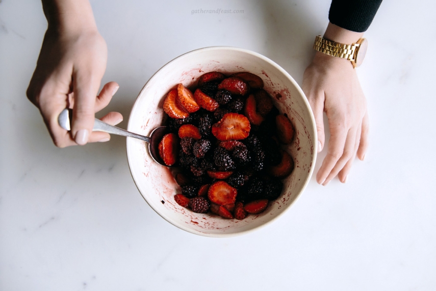 Berry+Buckwheat+%26+Hazelnut+Crumble+with+Fresh+Mint++%7C++Gather+%26+Feast