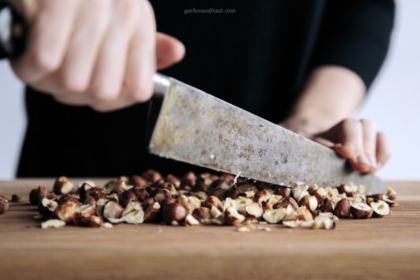 Berry+Buckwheat+%26+Hazelnut+Crumble+with+Fresh+Mint++%7C++Gather+%26+Feast