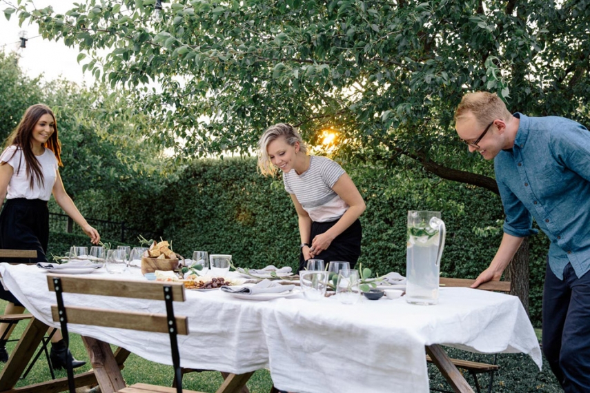 Entertaining+with+Gather+%26+Feast